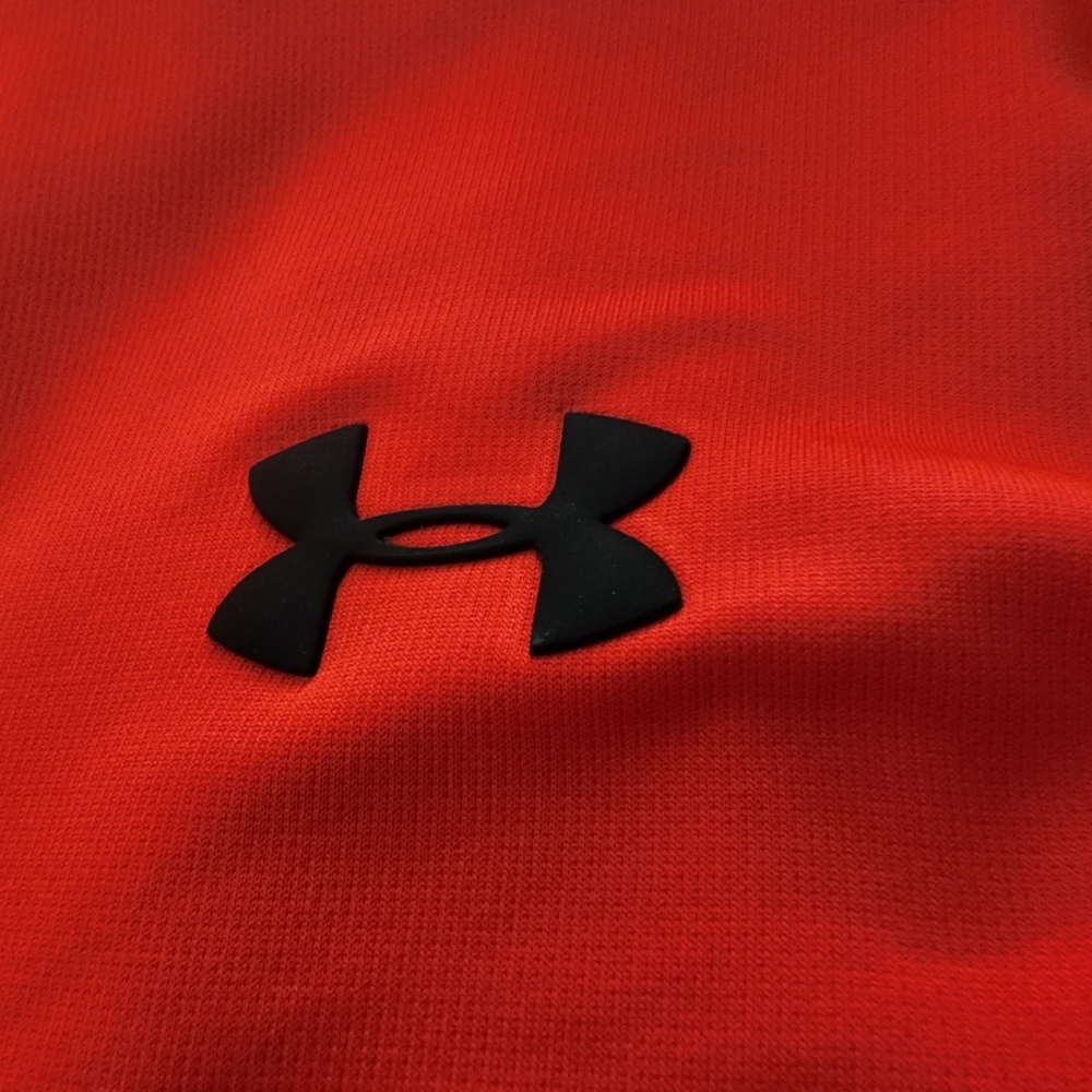 Under Armour Mens Cold Gear Pullover 1/4 Zip‎ Long sleeve Red Medium H175